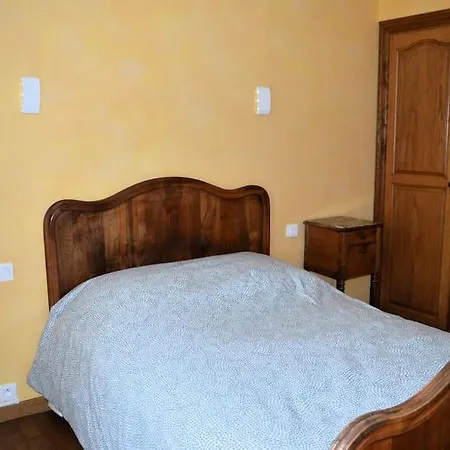 Holiday home Le Dortoir, Maison Familiale - Jardin - 5km
