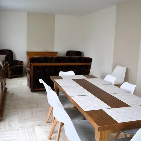 Le Dortoir, Maison Familiale - Jardin - 5km Holiday home