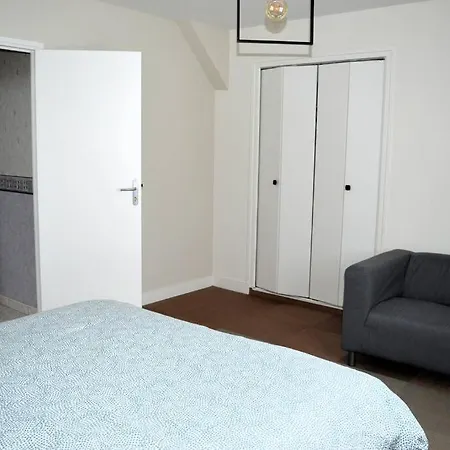 Holiday home Le Dortoir, Maison Familiale - Jardin - 5km