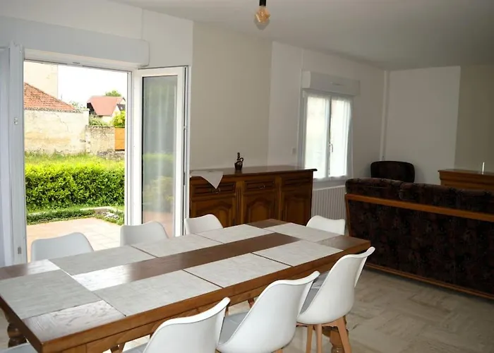 Le Dortoir, Maison Familiale - Jardin - 5km * Cresserons